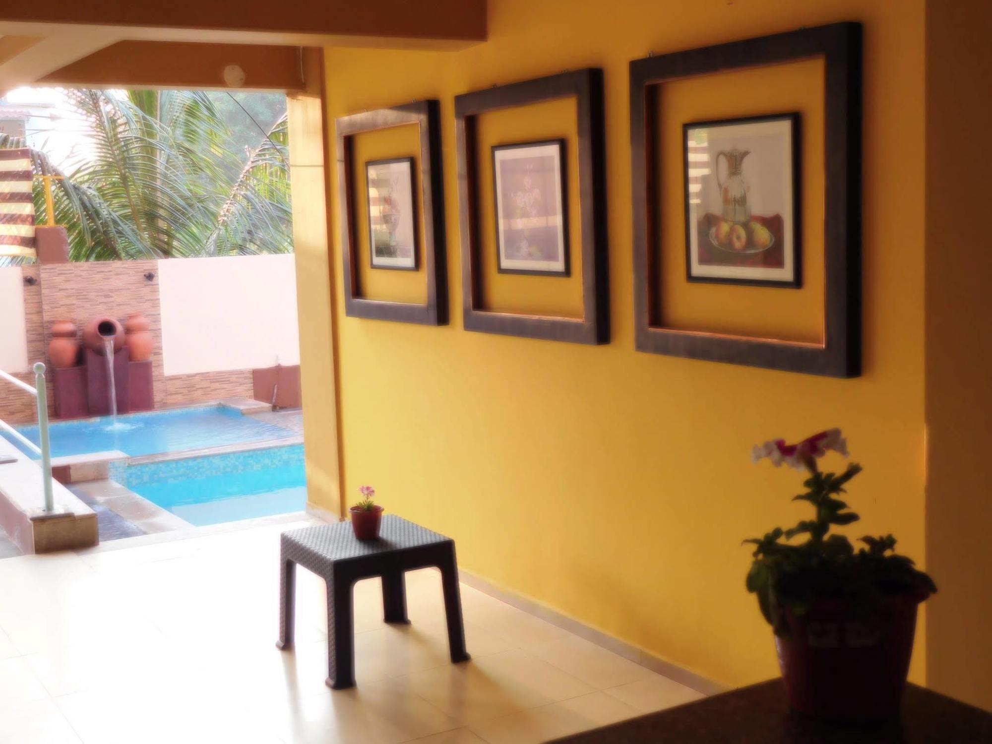 Hotel Oyo 9913 Nova De Goa Panaji Exterior foto